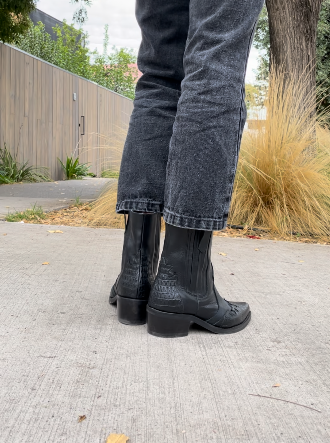 Botin Juana Negro