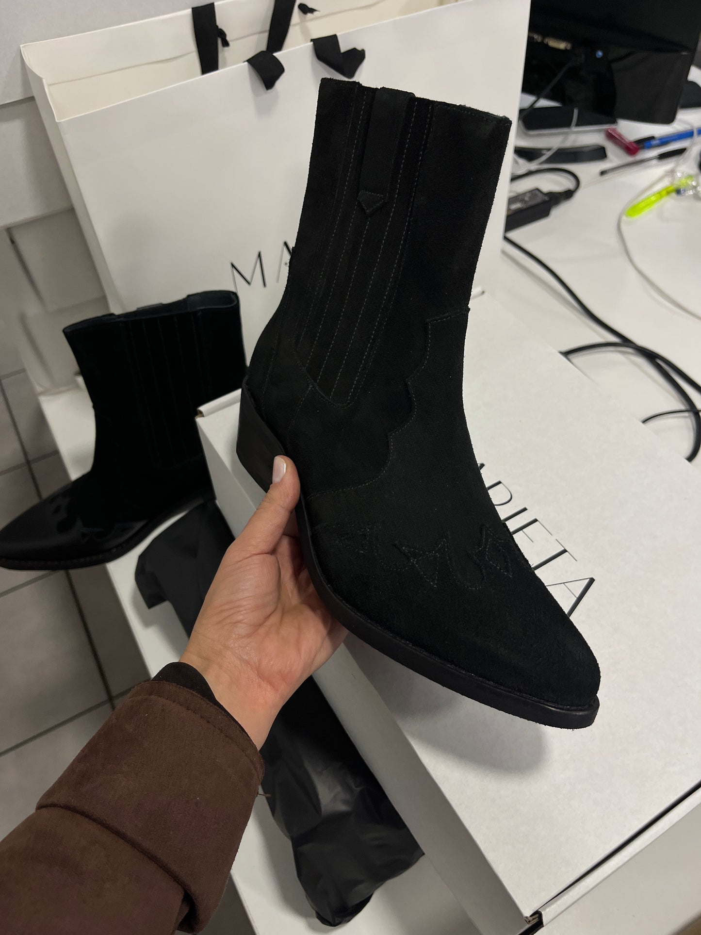 Botin Isabel Negro Reno